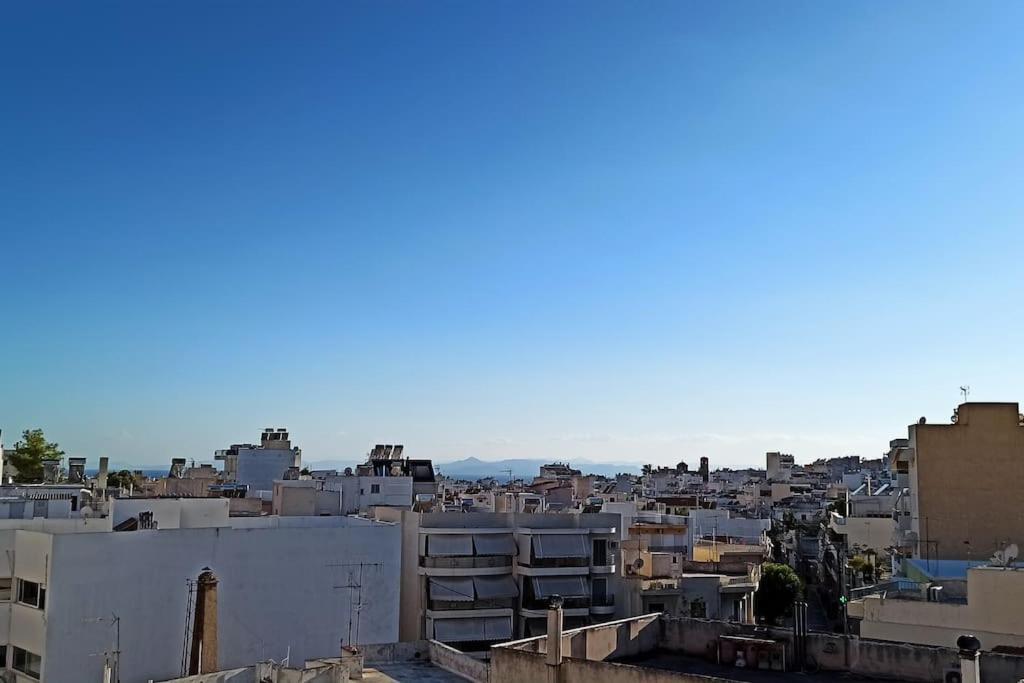 Apartamento Penthouse With An Incredible View 350M From Metro Station! Atenas Exterior foto