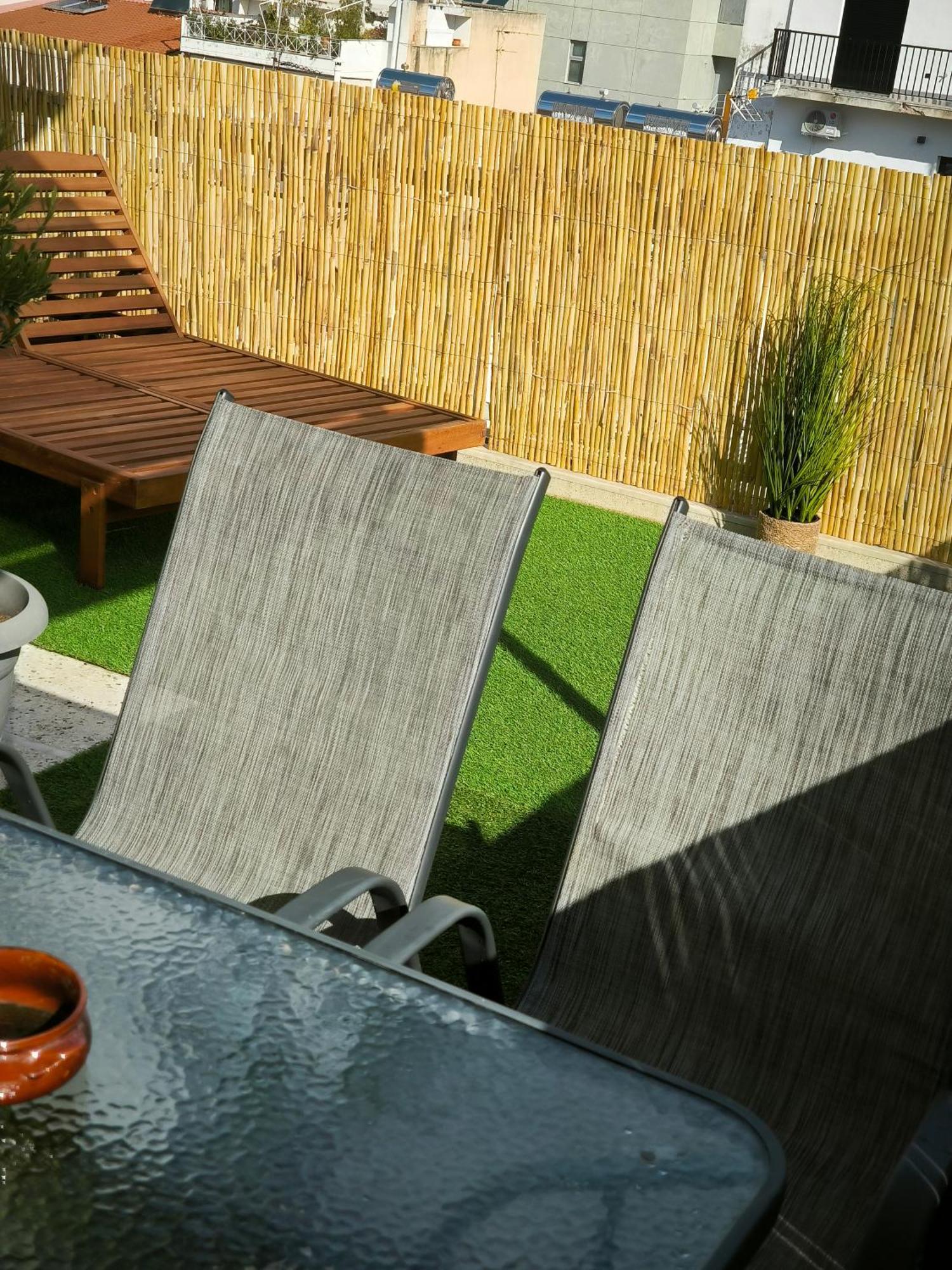 Apartamento Penthouse With An Incredible View 350M From Metro Station! Atenas Exterior foto