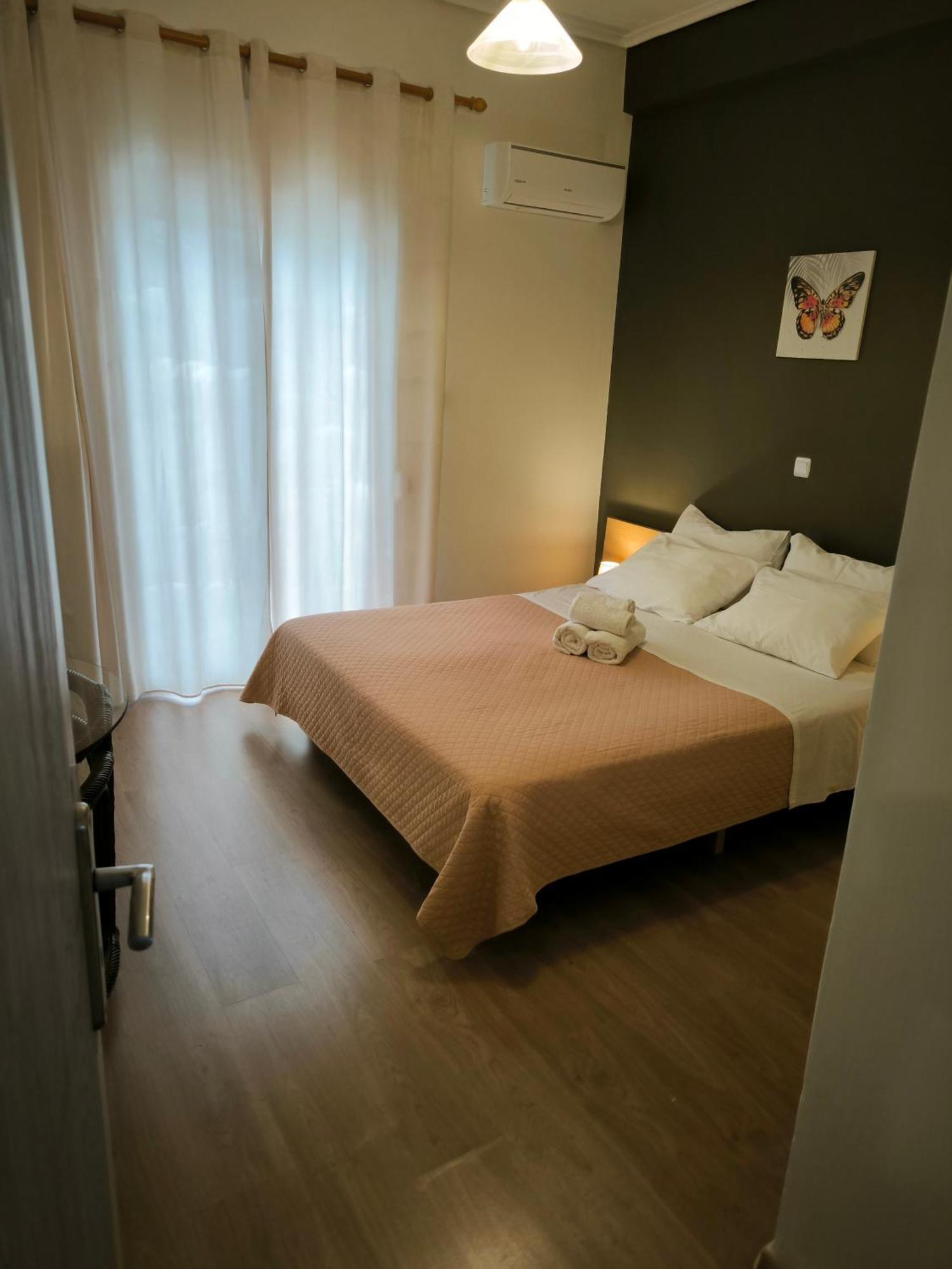 Apartamento Penthouse With An Incredible View 350M From Metro Station! Atenas Exterior foto